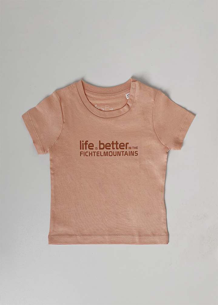 Life is better in the fichtelmountains T-Shirt, baby