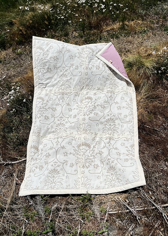Klassik Kuscheldecke mit Unterstoff aus Baunwolle