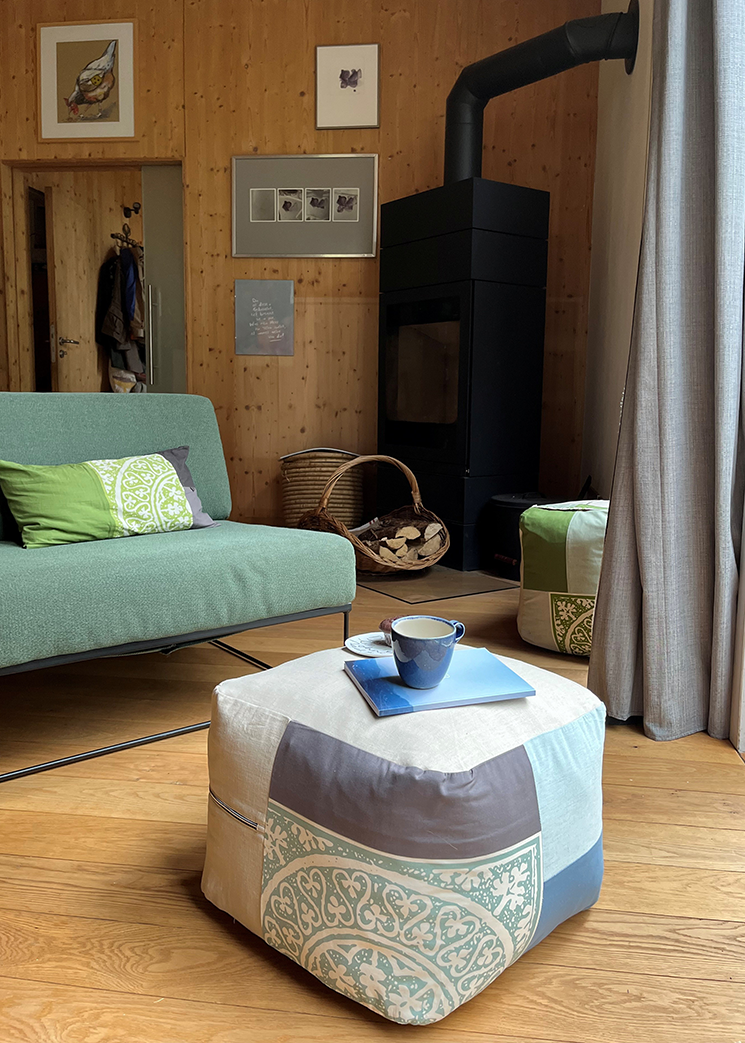 Sitz-Pouf | Polster als Upcycling-Unikat