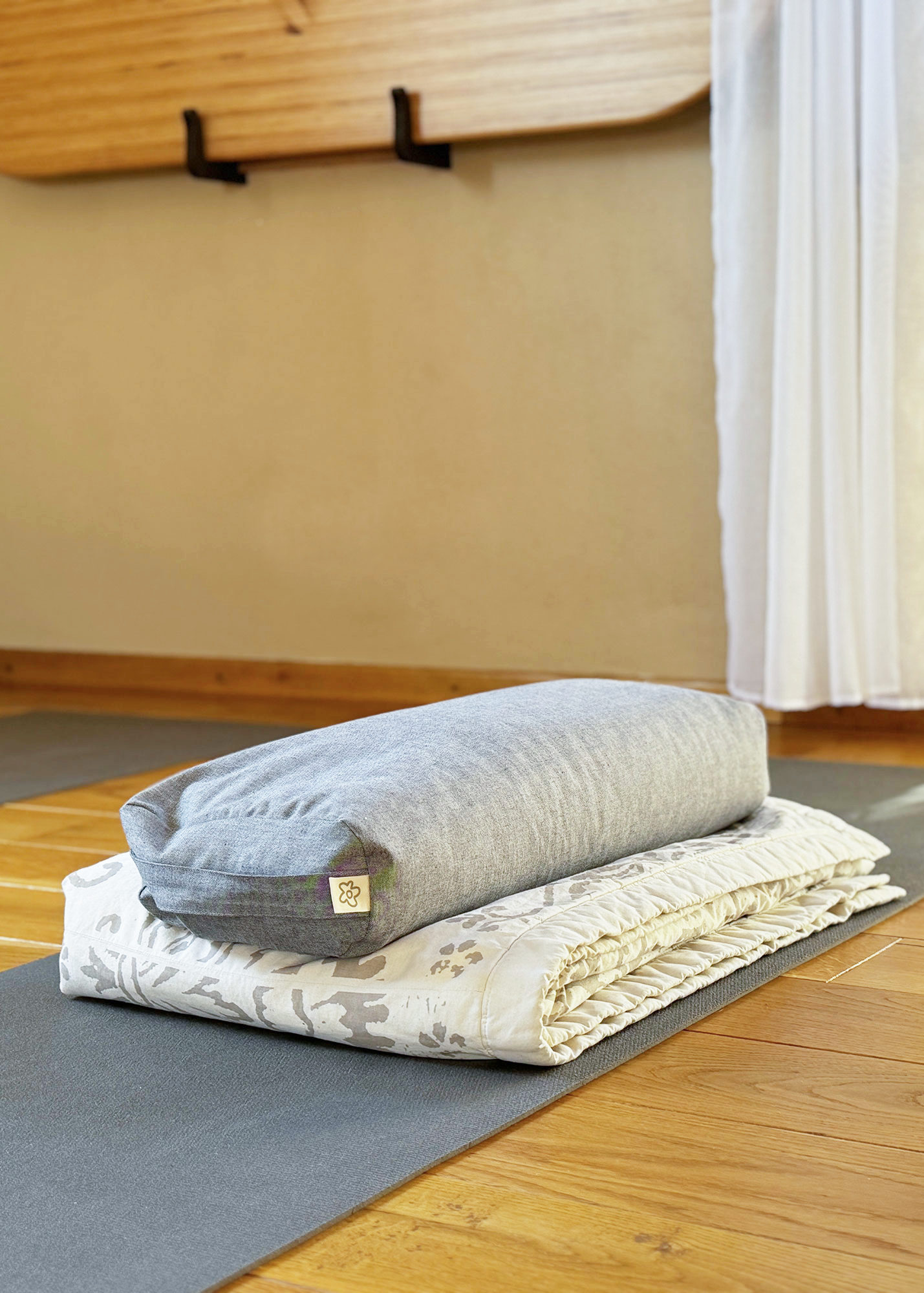 Yogabolster gefüllt mit Bio-Dinkelspelz